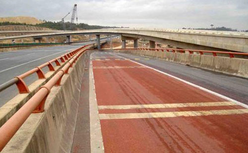 工布江达轻载防滑路面粘结材料